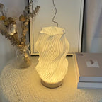 Lampă sculptură texturată exquisită cu design ondulat