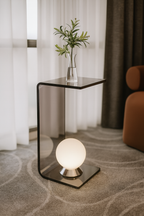 Măsuță laterală minimalistă din acril